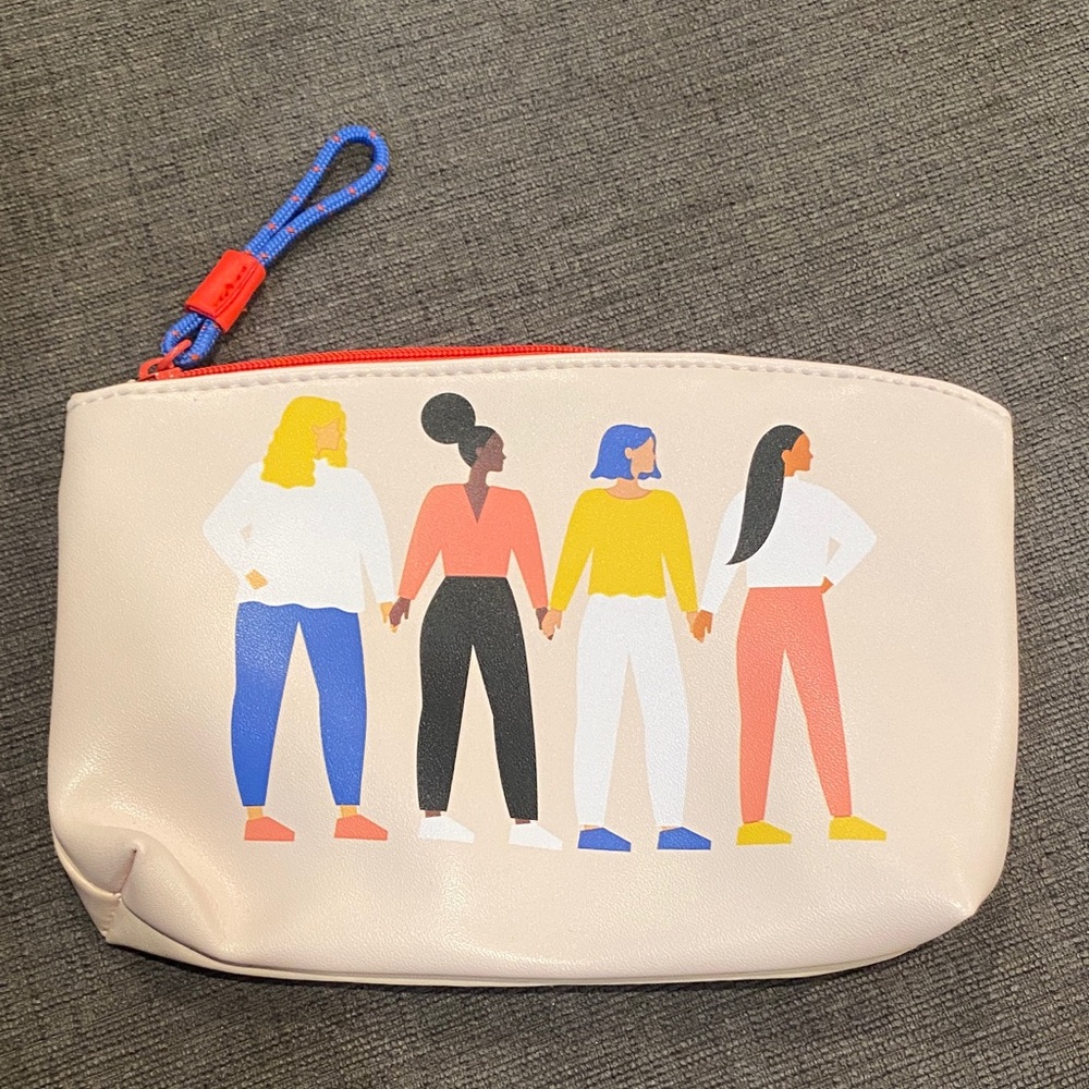 Ipsy “Confidence Comes From Within” Makeup Bag    cosmetic cosmetics bags beauty